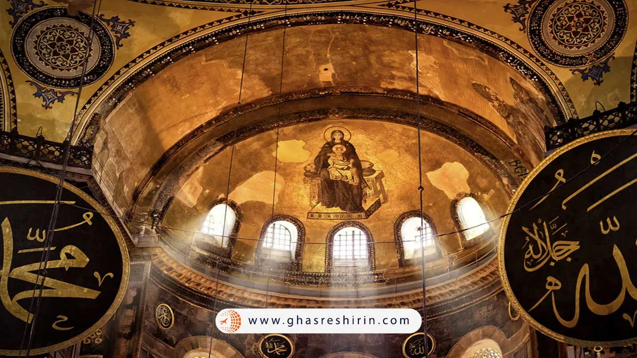 بازدید از مسجد ایاصوفیه در تور استانبول