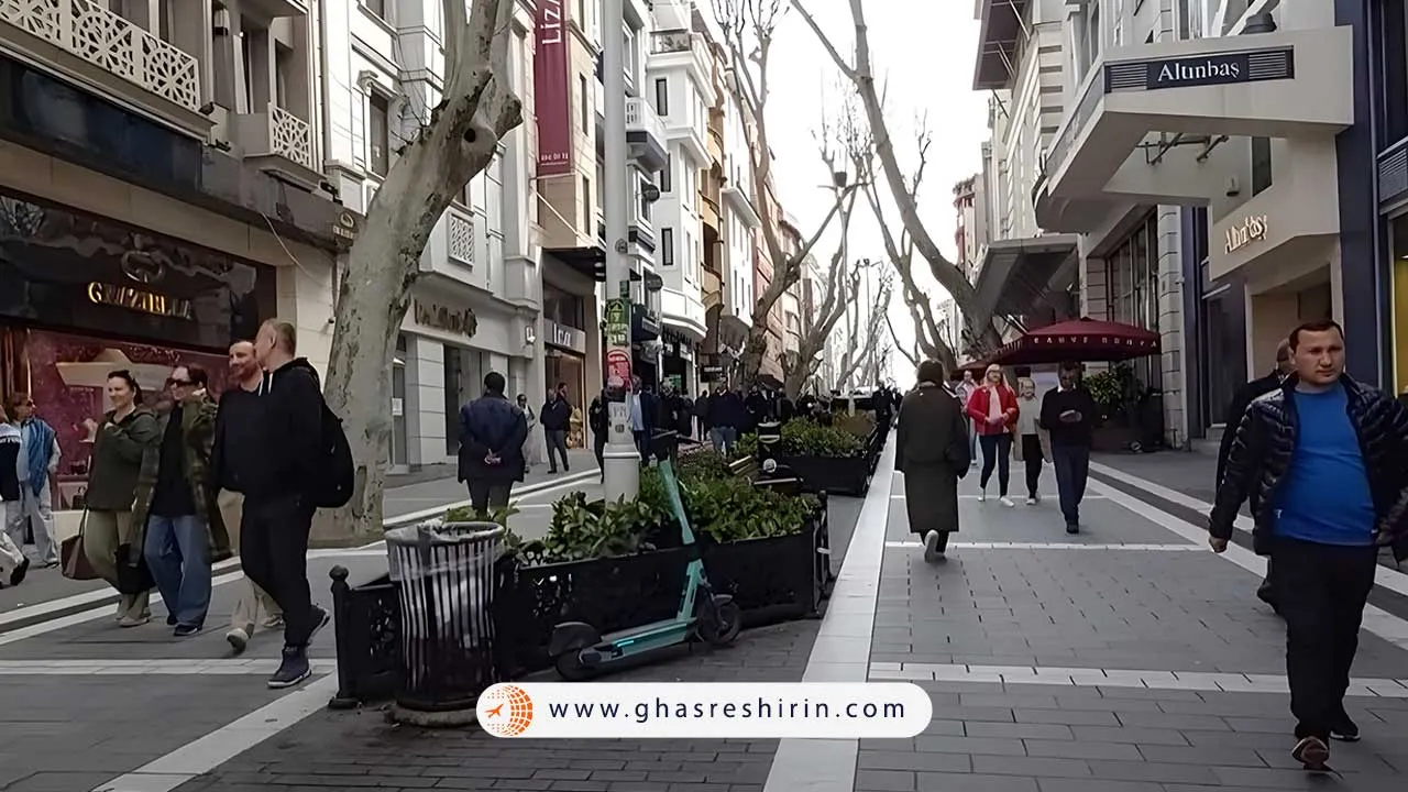 خیابان نور عثمانیه (Nuruosmaniye Caddesi)