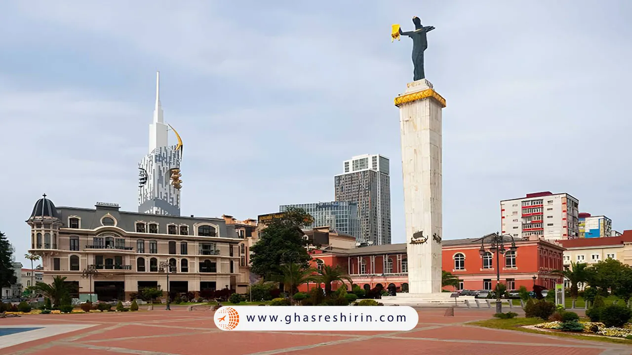 تندیس مدیا (Medea Monument Batumi)