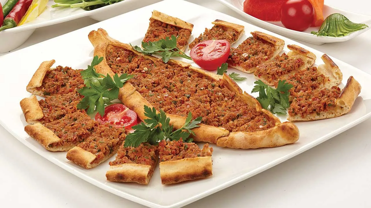 پیده ترکیه پیتزای ترکی