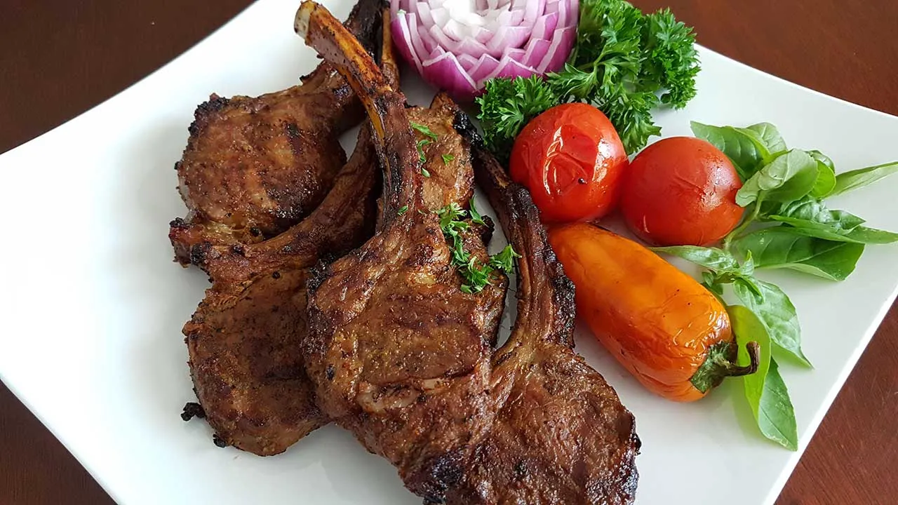 شیشلیک گل سرسبد غذاهای مشهد