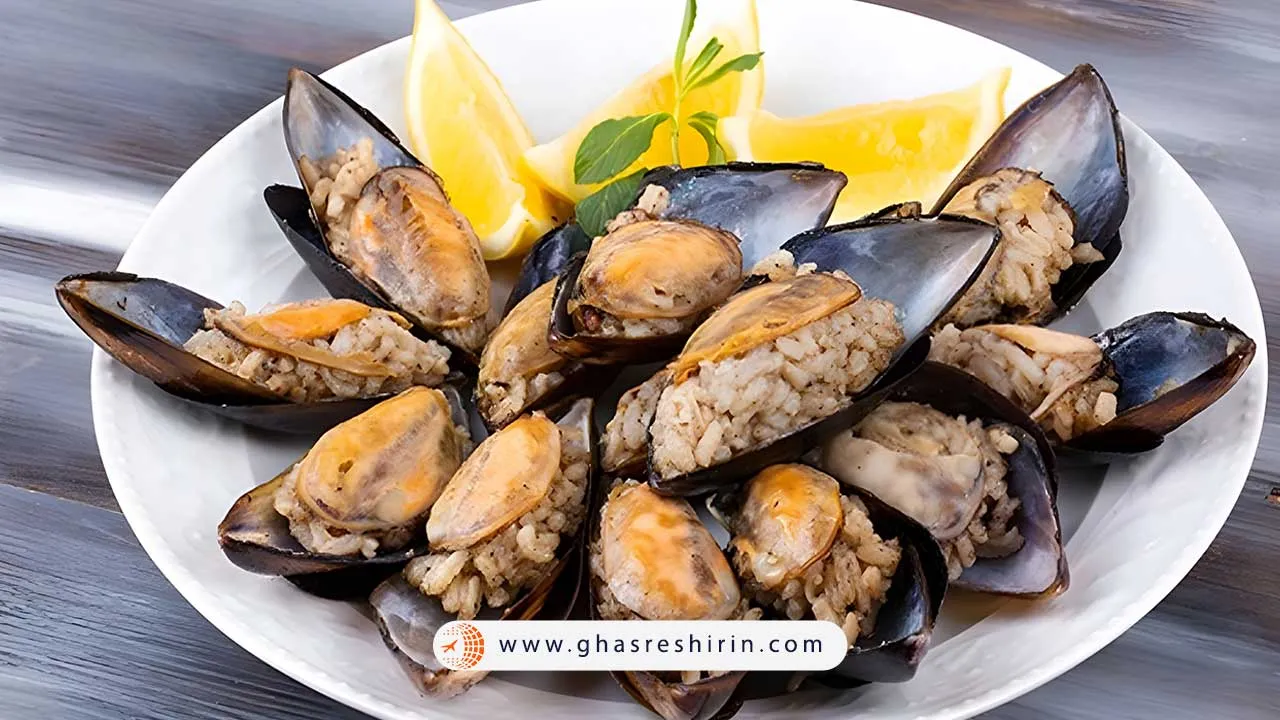 میدیه دولما (Midye dolma)