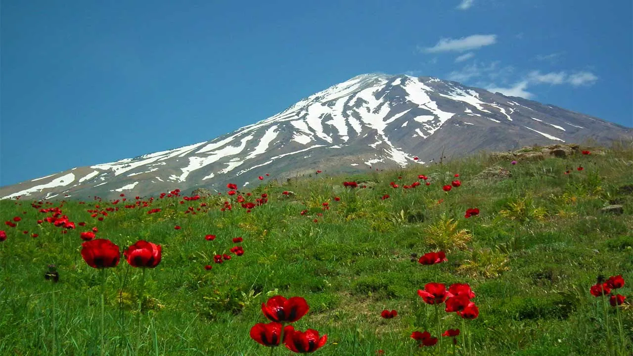 ایران، سرزمین کوه های زیبا