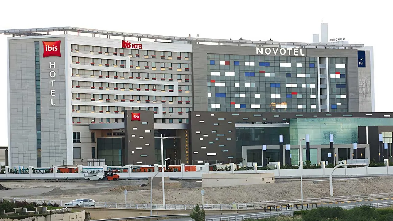 هتل نووتل، اقامتگاهی دور از آلودگی و شلوغی تهران