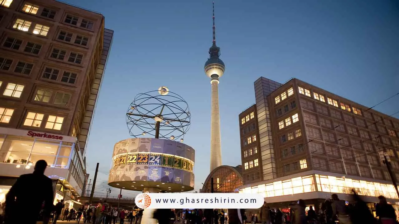 میدان الکساندرپلاتز (Alexanderplatz)