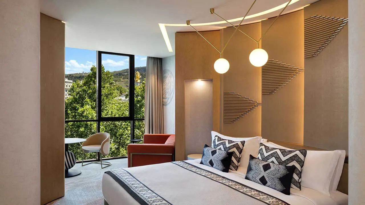 معروف ترین هتل های تفلیس