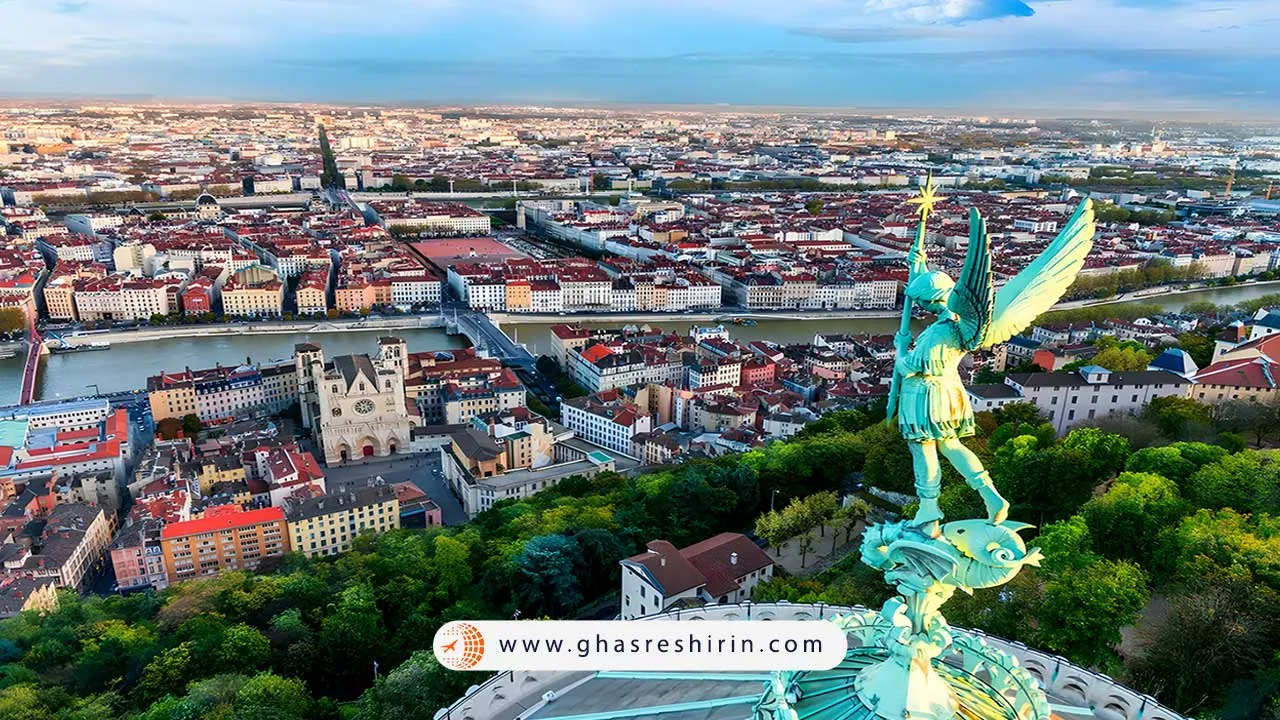 شهر زیبا و رویایی لیون در فرانسه