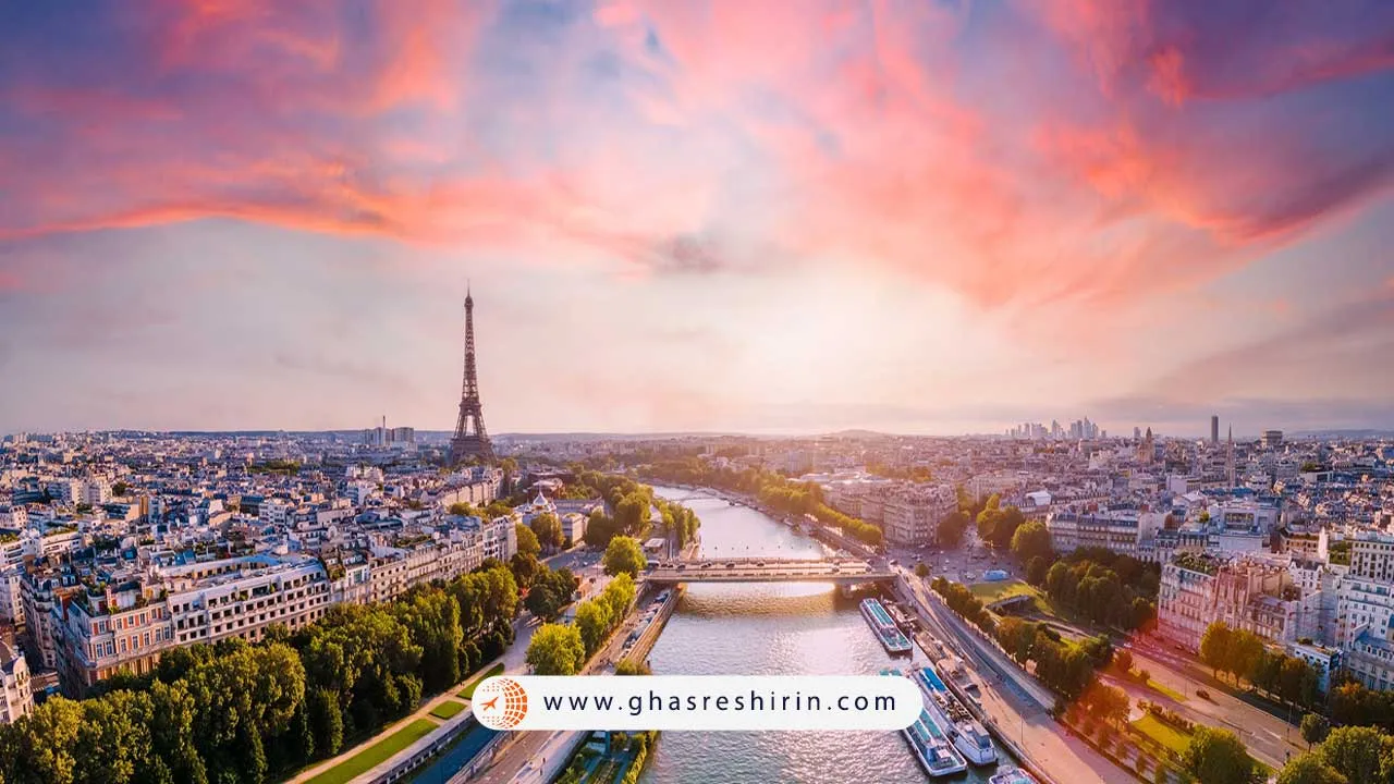 شهر پاریس (Paris) یکی از شهرهای توریستی فرانسه