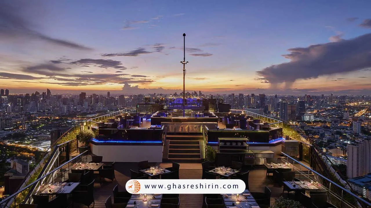 منظره سرگیجه و ماه بانکوک