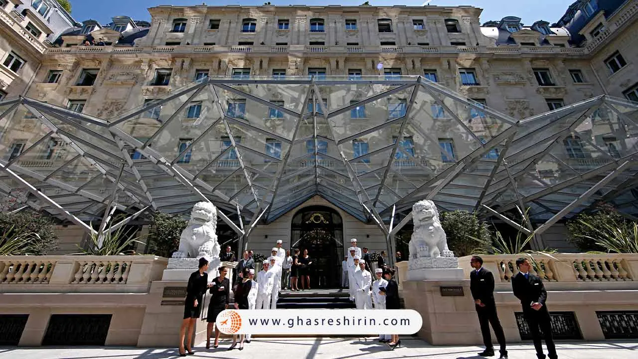 هتل پنینسولا پاریس