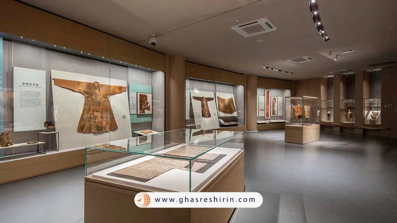 آثار موزه ابریشم هانگژو چین