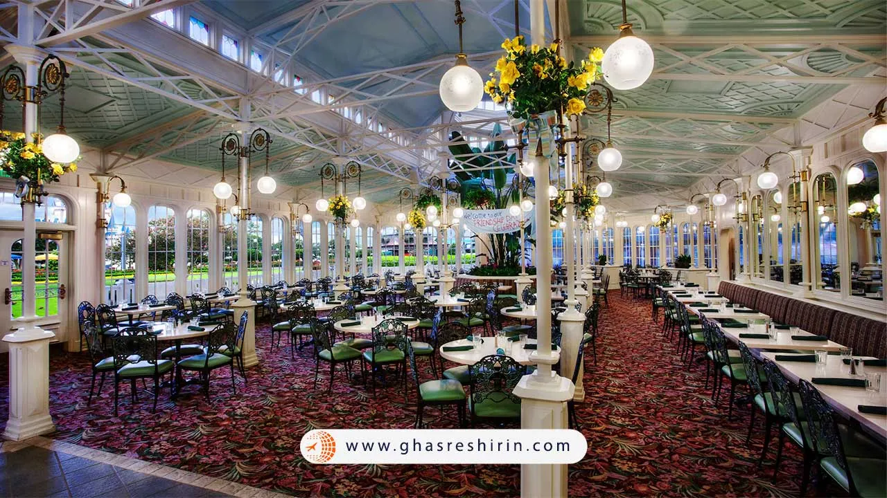 رستوران قصر کریستال