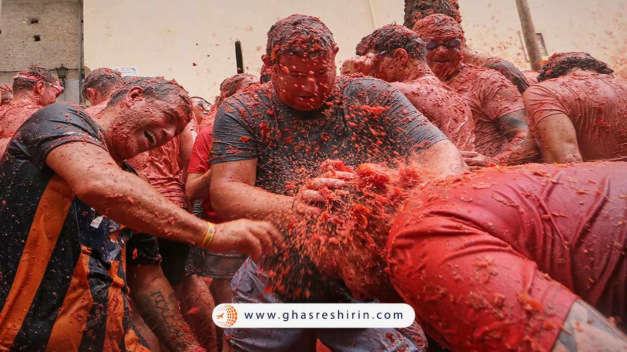 جشن La Tomatina