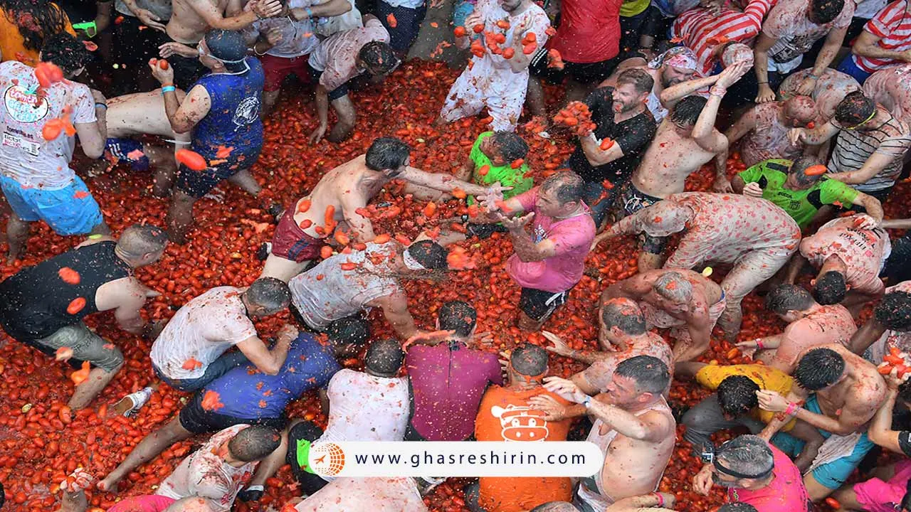 جشن گوجه فرنگی در اسپانیا