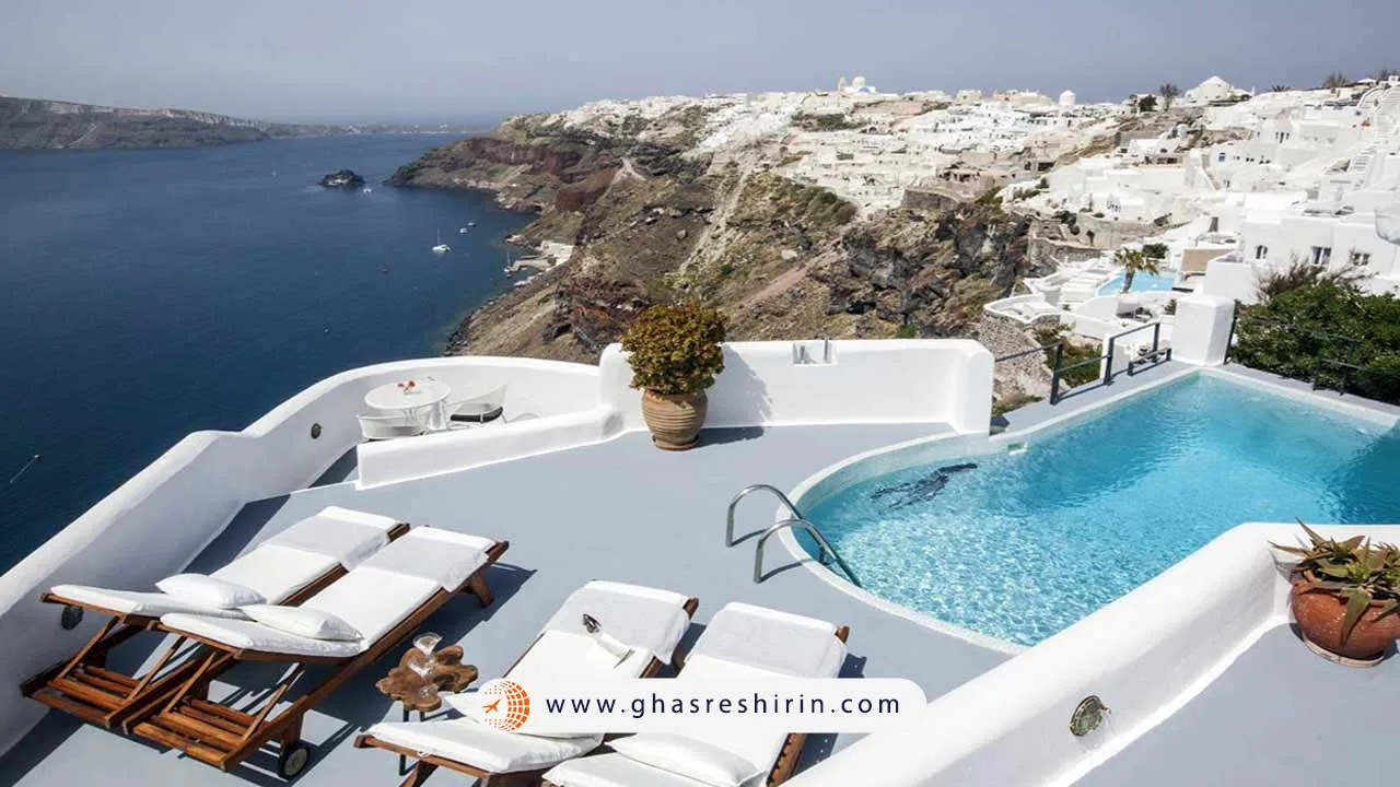 هتل ایکیز جزیره سانتورینی