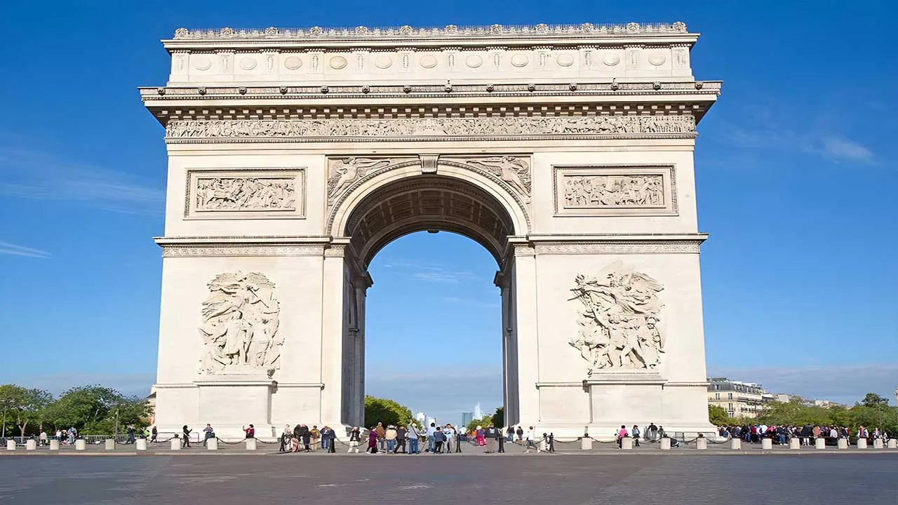 طاق پیروزی پاریس