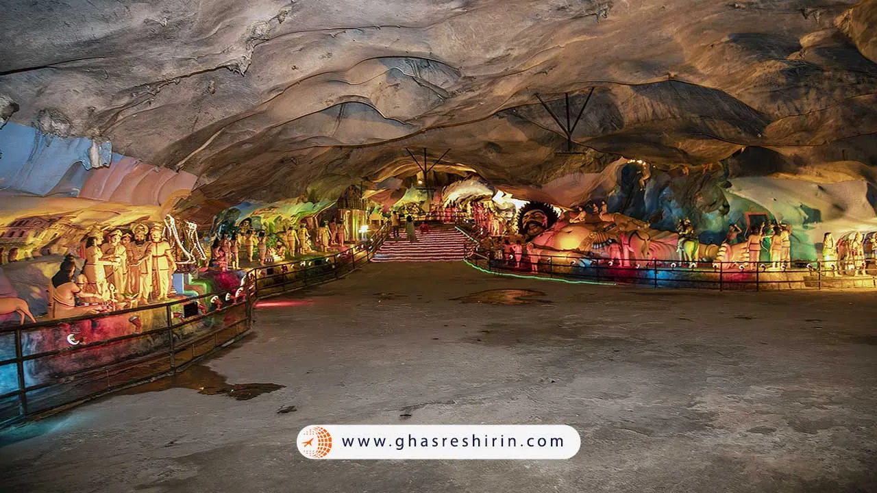 غار رامایانا (Ramayana Cave)