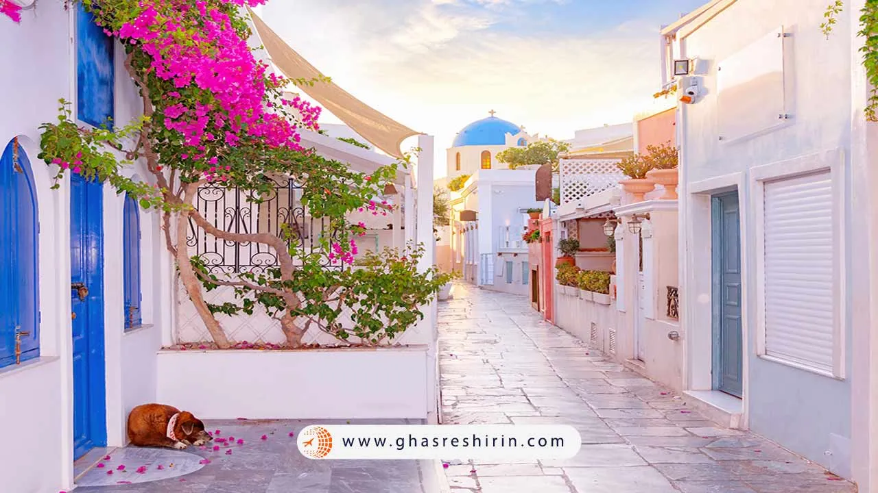 تور جزیره سانتورینی