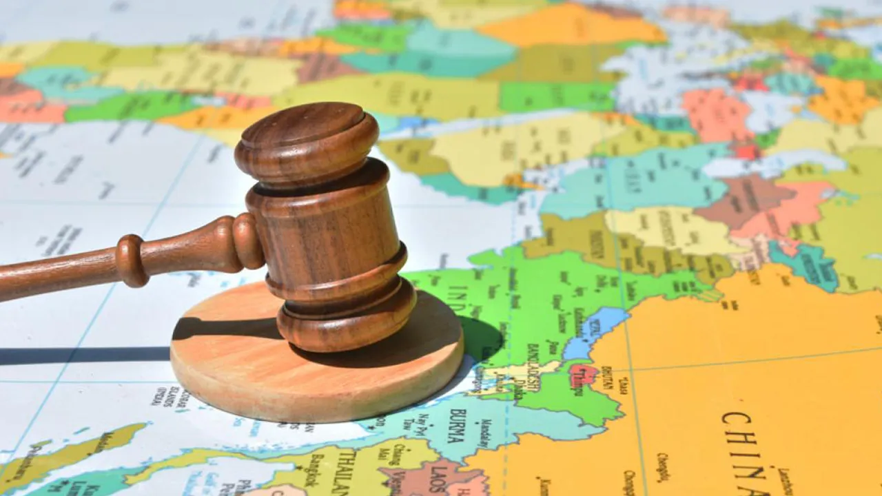 عجیب ترین قوانین کشورهای دنیا
