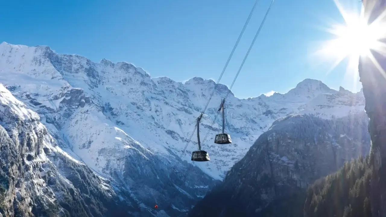 تله‌ کابین شیلتورن در سوئیس