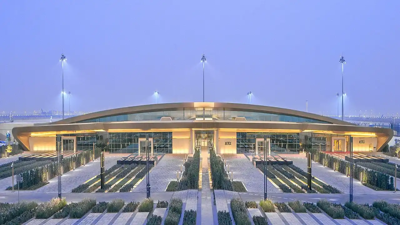 فرودگاه بین‌ المللی آل مکتوم دبی