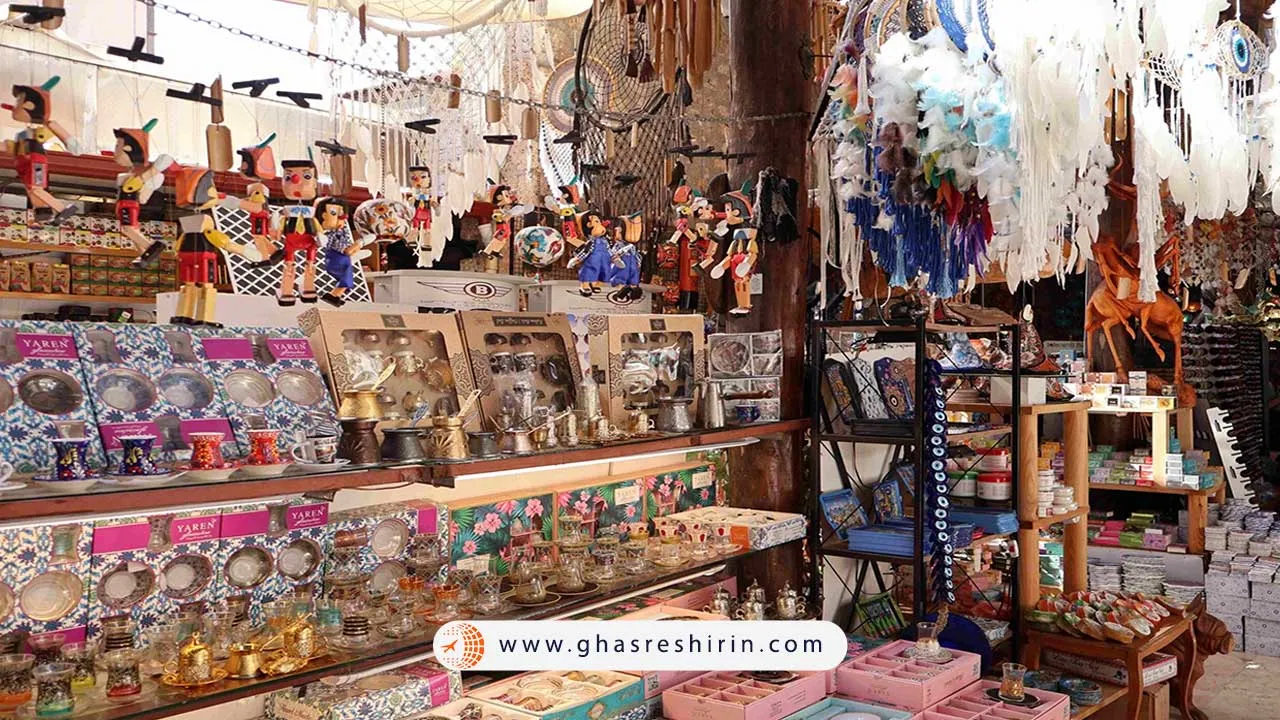 بازار قدیمی آنتالیا (Old Bazaar یا Kaleiçi Bazaar)