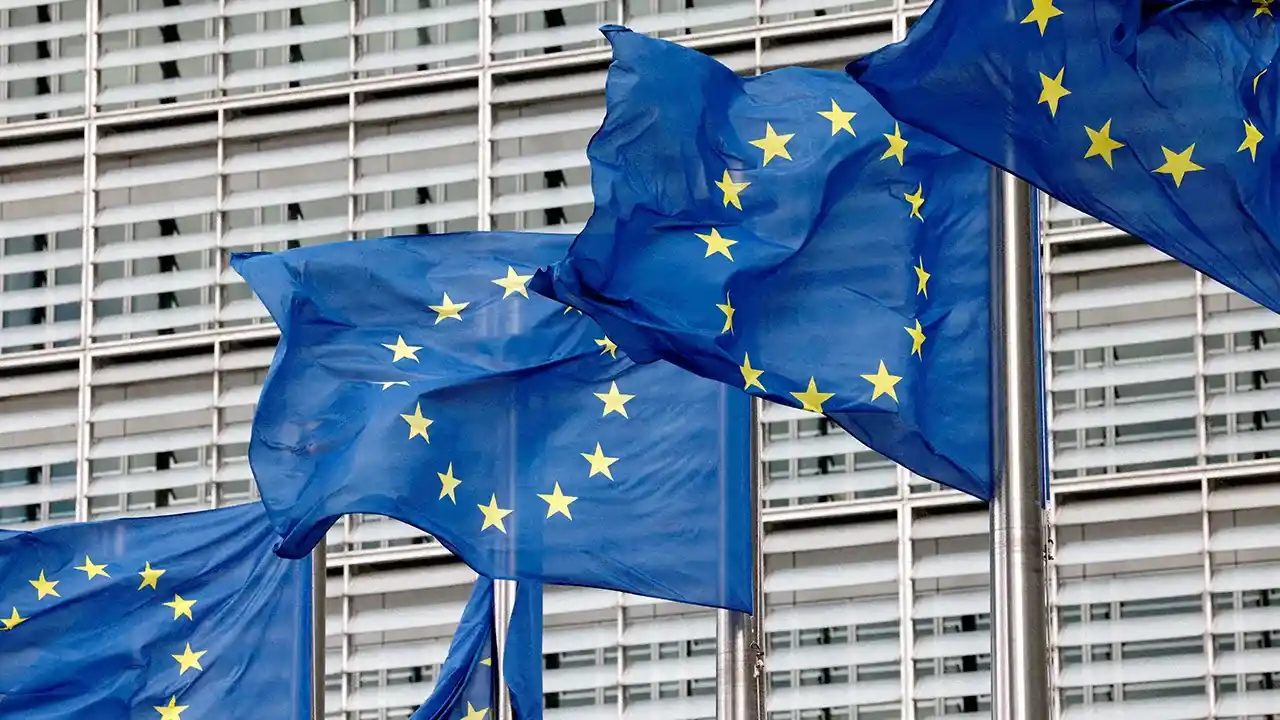 اتحادیه اروپا و کشورهای عضو آن