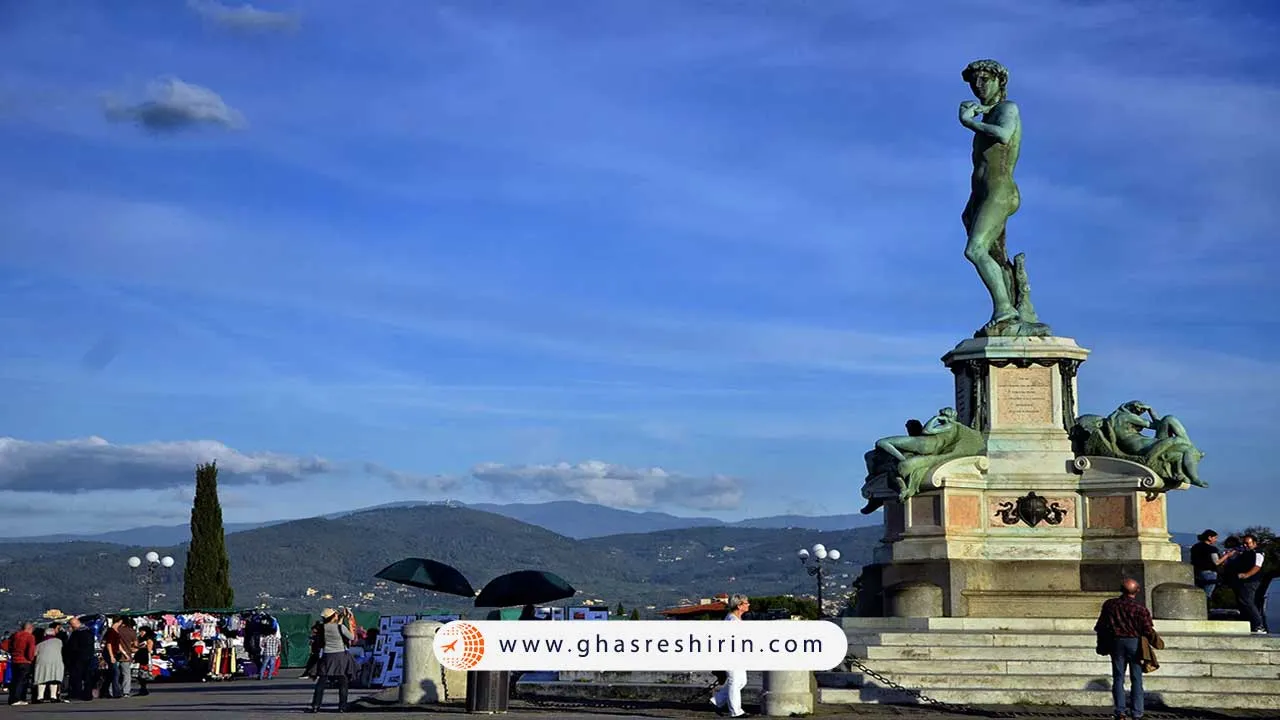 میدان میکل آنژ (Piazzale Michelangelo in Florence)