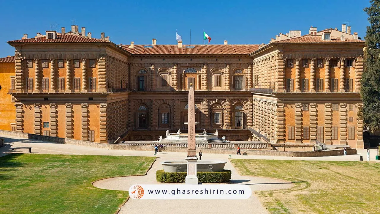 کاخ پیتی (Pitti Palace in Florence)