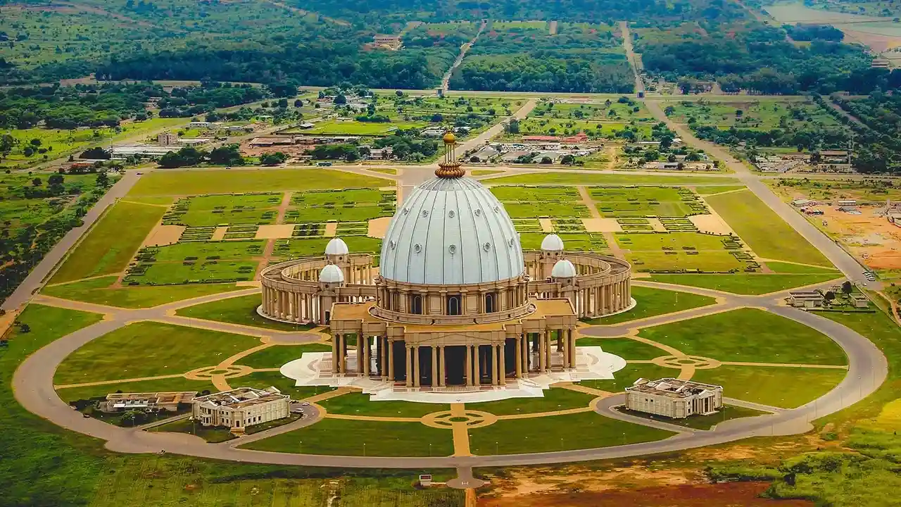 بزرگ ترین کلیساهای جهان