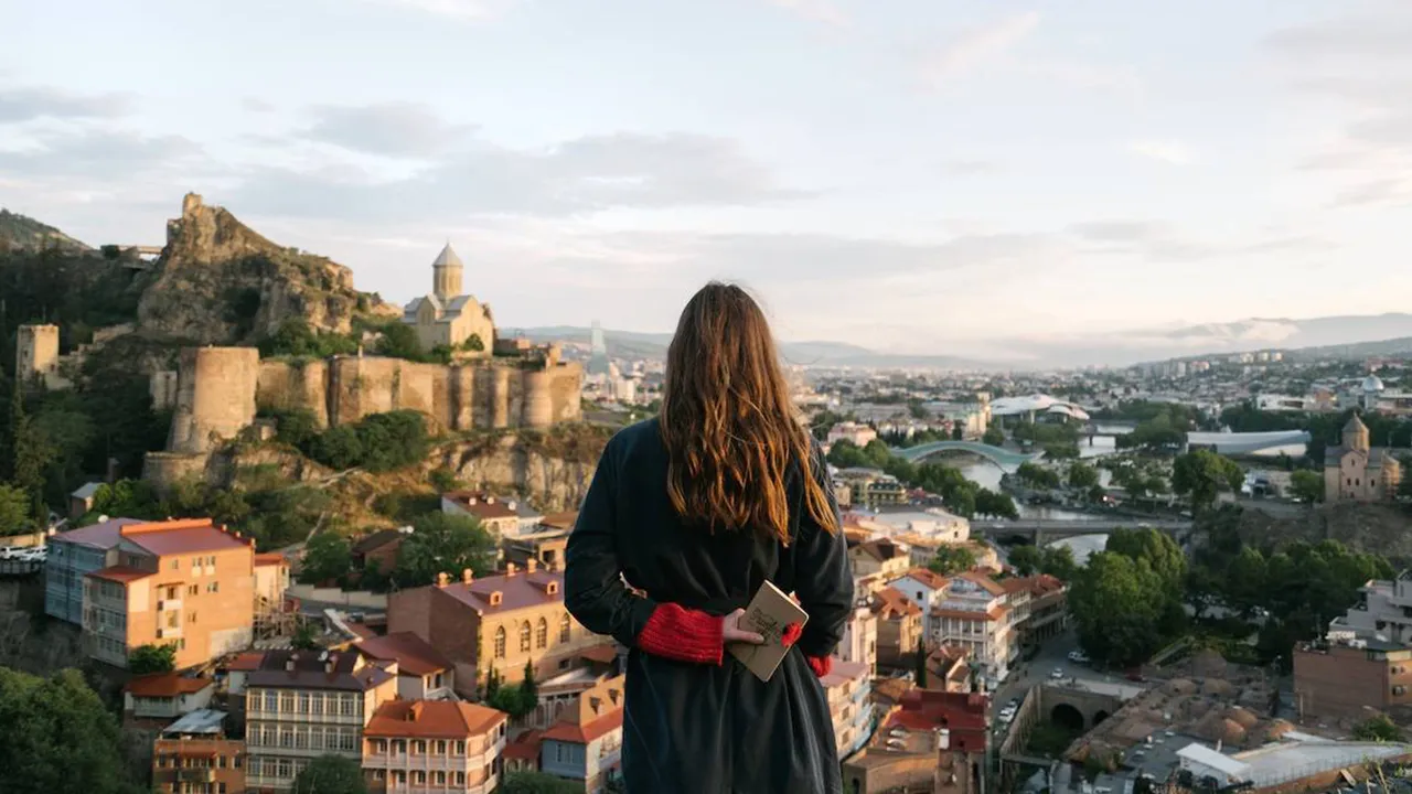 سفر تنهایی کجا بریم؟