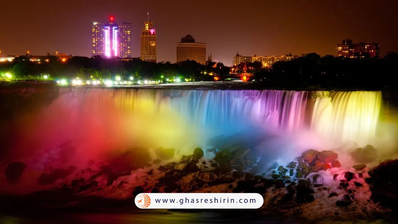 آبشار نیاگارا در شب