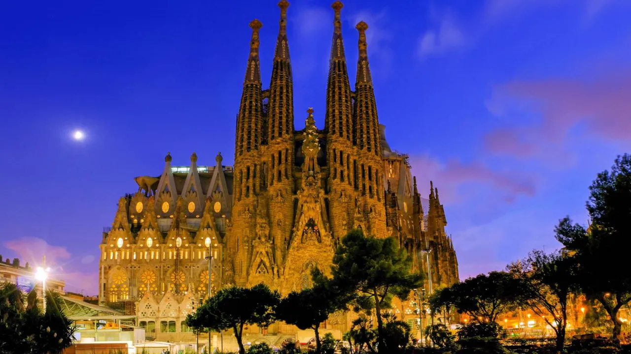 کلیسای ساگرادا فامیلیا