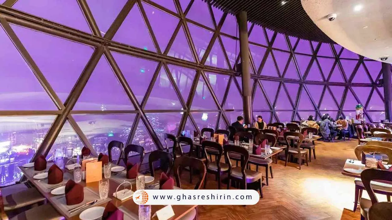 رستوران چرخان برج شانگهای