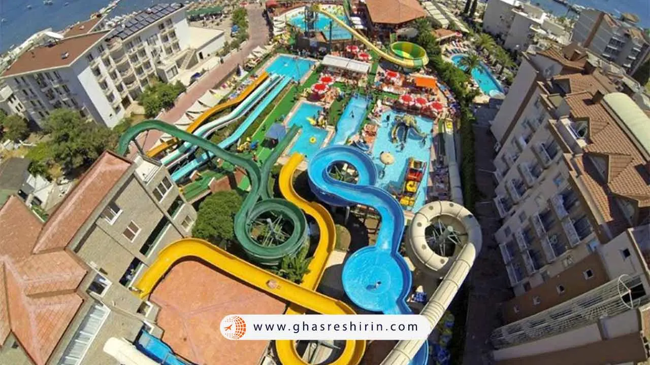 پارک آبی آتلانتیس مارماریس