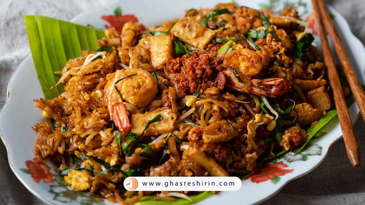 چار کوی تو (Char Kuay To) یکی از بهترین غذاهای خیابانی کوالالامپور