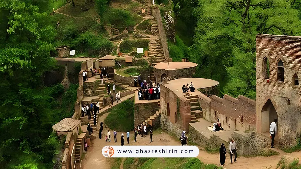 قلعه رودخان یکی از جاهای دیدنی شمال ایران