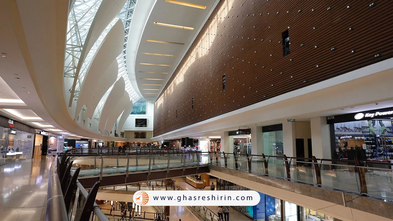 مرکز خرید گاردنز (The Gardens Mall) یکی از مراکز خرید کوالالامپور مالزی