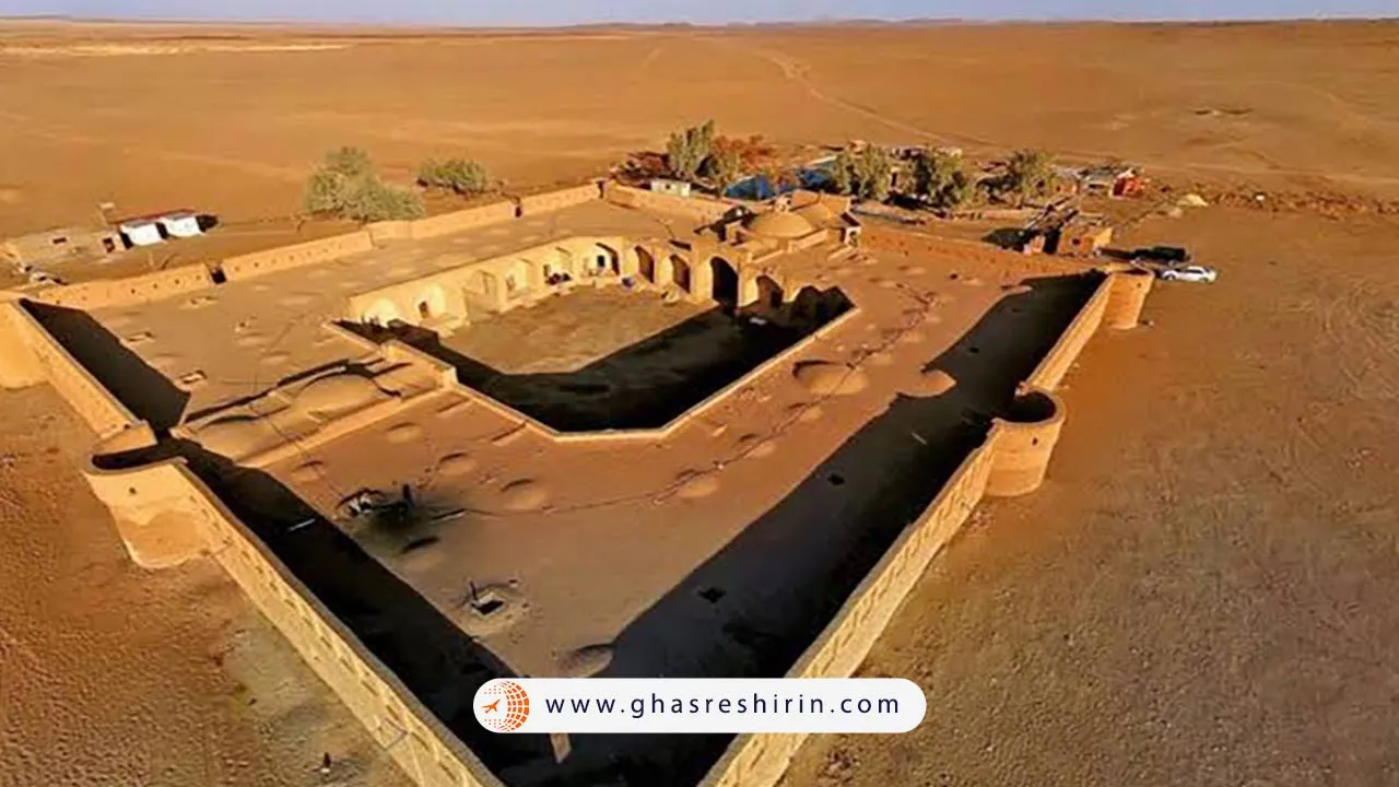 کاروانسرای مرنجاب یکی از جاهای دیدنی کاشان