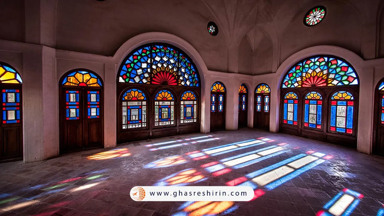خانه طباطبایی ها یکی از جاهای دیدنی کاشان