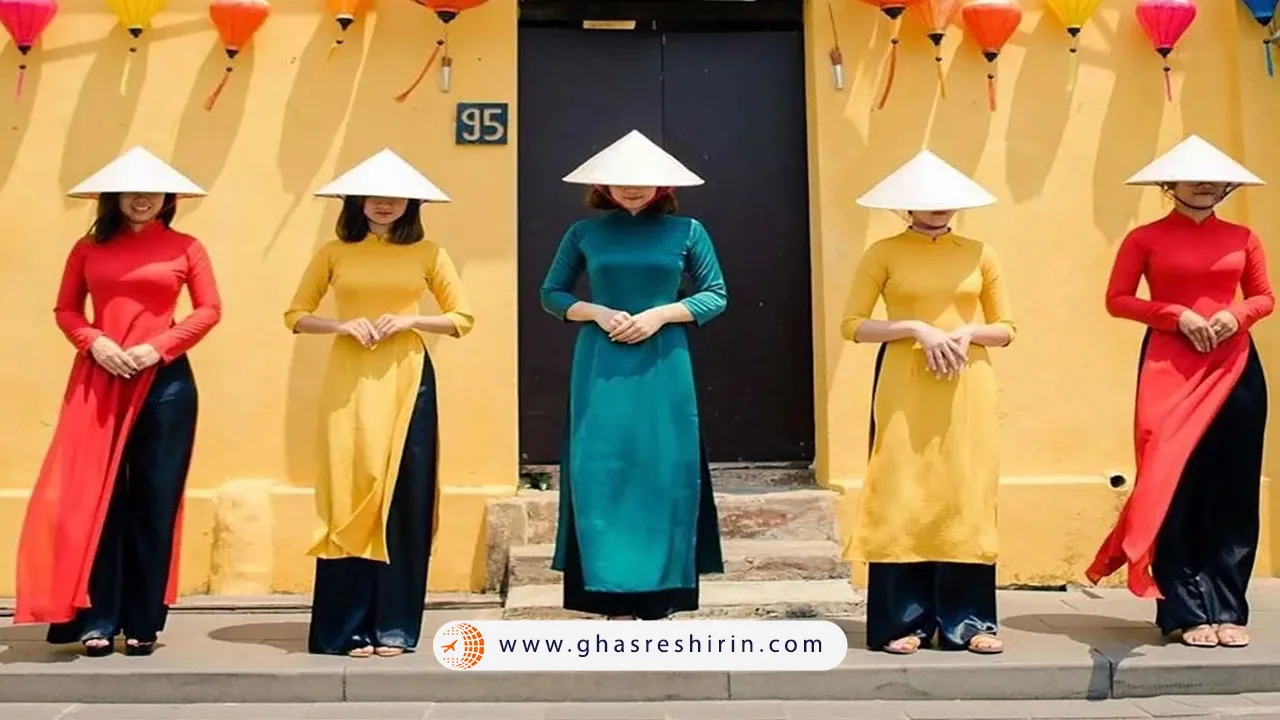 لباس سنتی آئو دای از معروف ترین سوغات ویتنام