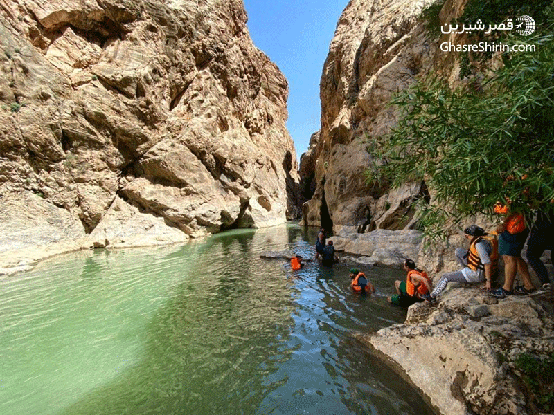 تور لحظه آخری جاذبه های گردشگری لرستان