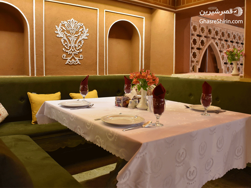 رستوران معین درباری در رستوران های معروف مشهد
