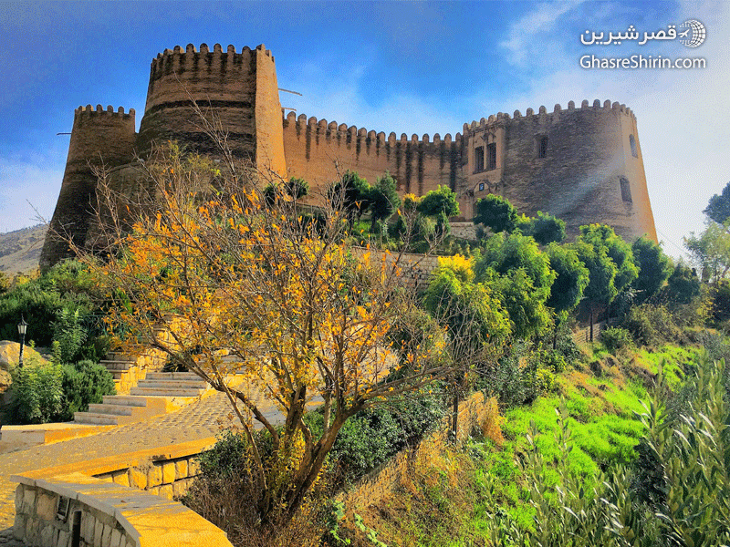 قلعه فلک الافلاک جاذبه های گردشگری لرستان