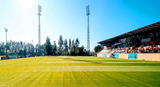 زمین فوتبال هتل آستریا کرملین پالاس آنتالیا زمین فوتبال هتل آستریا کرملین پالاس آنتالیا