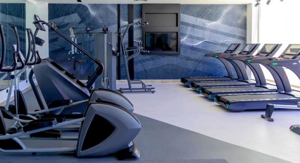 body سالن بدنسازی هتل کریستال سنترو آنتالیا