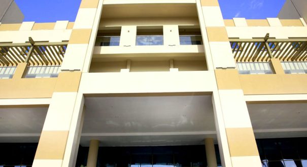 ورودی هتل متروپولیتن دبی ورودی هتل متروپولیتن دبی