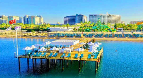 هتل کریستال سنترو آنتالیا هتل کریستال سنترو آنتالیا