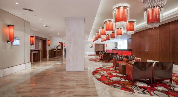 hotel-crowne-plaza-dubai (14) هتل کرون پلازا دبی (Crowne Plaza Dubai)