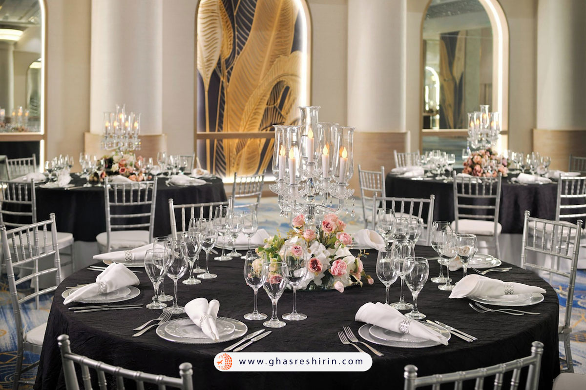 هتل کرون پلازا دبی (Crowne Plaza Dubai)